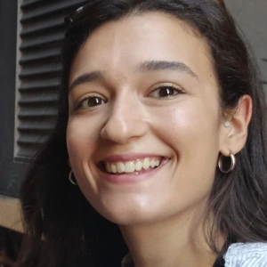 Μπουζάκη Δήμητρα - Καθηγήτρια Αγγλικών στο instateacher.gr