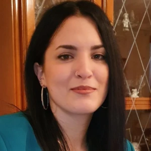 Σταματονικόλου Χριστίνα - Καθηγήτρια Νέων Ελληνικών στο instateacher.gr