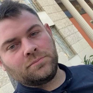 Γκαντόγλου Αντώνης - Καθηγητής Αρχαίων Ελληνικών στο instateacher.gr