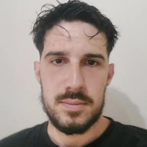 Θάνης Παναγιώτης  - Καθηγητής Έκθεσης στο instateacher.gr