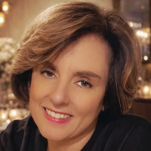 Μαζαράκου  Μαρία - Καθηγήτρια Αρχαίων Ελληνικών στο instateacher.gr