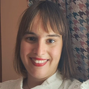 Γκέκα Παναγιώτα Ιουλία - Καθηγήτρια Αγγλικών στο instateacher.gr