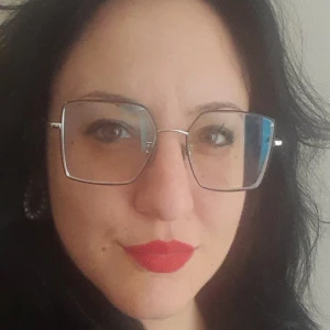 Αρμενιάκου Ειρήνη - Καθηγήτρια Αγγλικών στο instateacher.gr