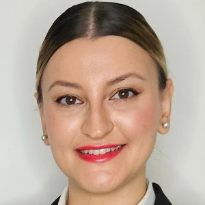 Mihaila Alexandra Maria - Καθηγήτρια Αγγλικών στο instateacher.gr