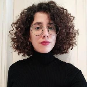 Αγγέλη Ειρήνη - Καθηγήτρια Ελληνικών σε ξένους στο instateacher.gr