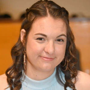 Χονδροπούλου Παρασκευή - Καθηγήτρια Αρχαίων Ελληνικών στο instateacher.gr