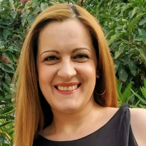 Μήτσα Χρύσα - Καθηγήτρια Αγγλικών στο instateacher.gr