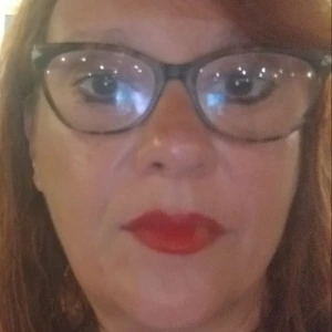 Πάπλα Λίλιαν - Καθηγήτρια Αγγλικών στο instateacher.gr