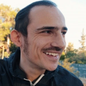 Ζουρνατζίδης Μιχάλης - Καθηγητής Αγγλικών στο instateacher.gr