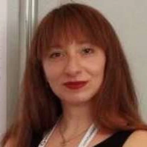 Κωνσταντινίδη Αθηνά - Καθηγήτρια Βιολογίας στο instateacher.gr