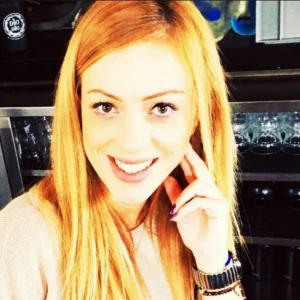 Κωνσταντινίδου Κατερίνα - Καθηγήτρια Έκθεσης στο instateacher.gr