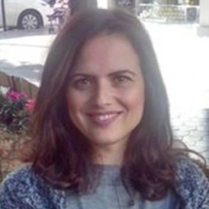 Τσιρογιάννη Αναστασία  - Καθηγήτρια Γαλλικών στο instateacher.gr