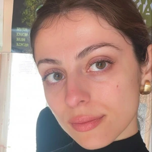 Καψάλη Νεφέλη - Καθηγήτρια Αγγλικών στο instateacher.gr