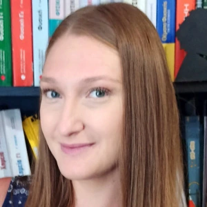 Καραλάκη Χριστιάννα - Καθηγήτρια Χημείας στο instateacher.gr